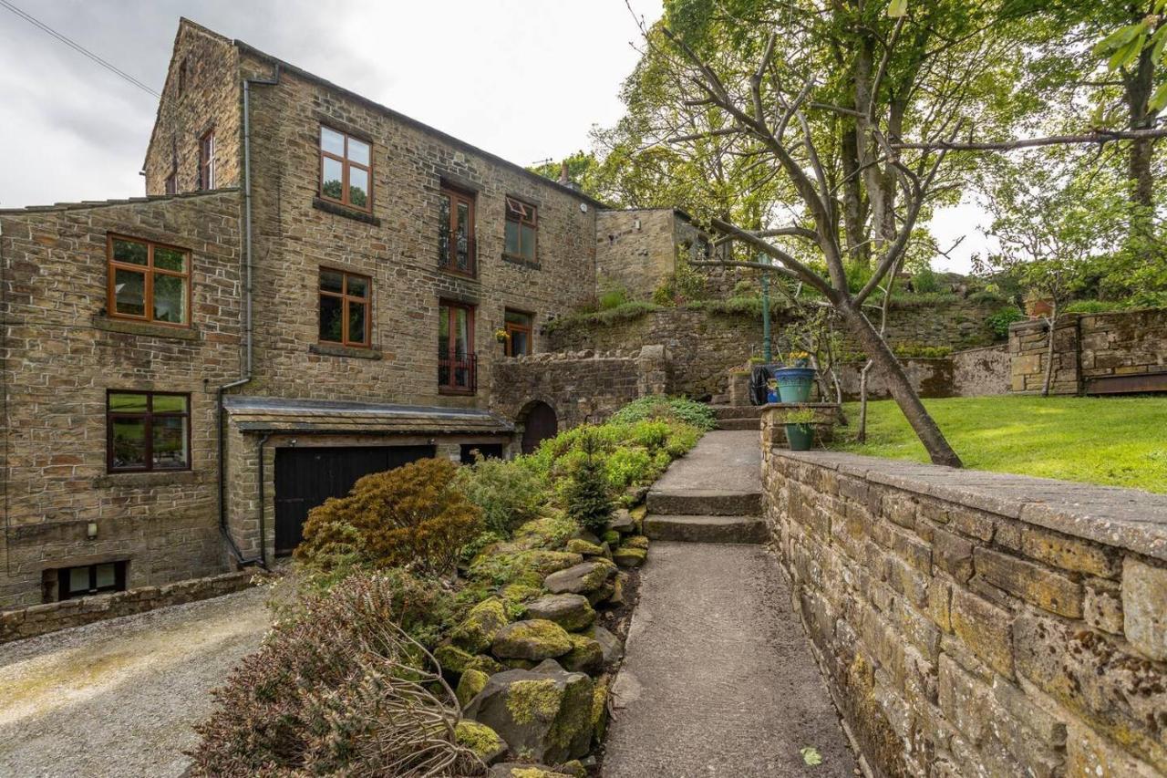 Delightful 2 Bed Flat In Old Mill-Private Garden Apartman Keighley Kültér fotó